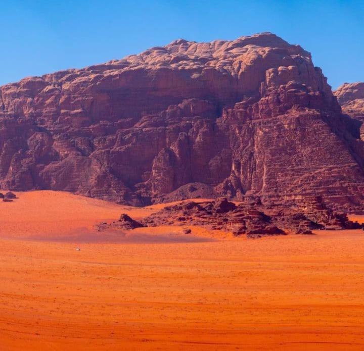 Saleem With Jeep Tour Wadi Rum Exterior foto
